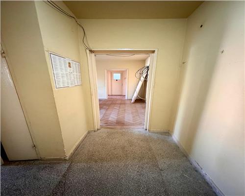 Vanzare apartament 2 camere, in Ploiesti, zona Nord