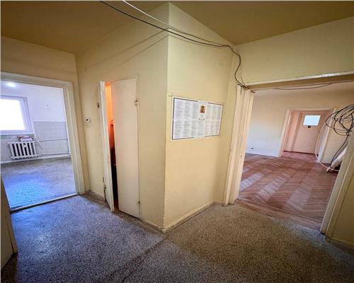 Vanzare apartament 2 camere, in Ploiesti, zona Nord