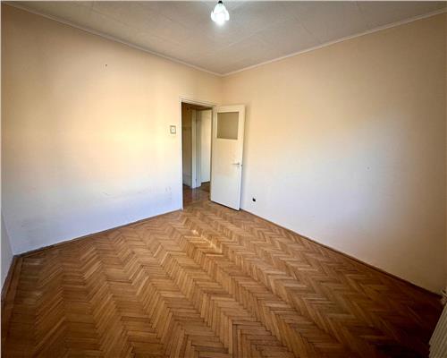 Vanzare apartament 2 camere, in Ploiesti, zona Nord