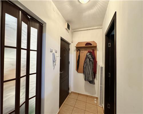 Apartament 3 camere, renovat, zona Republicii, Ploiesti