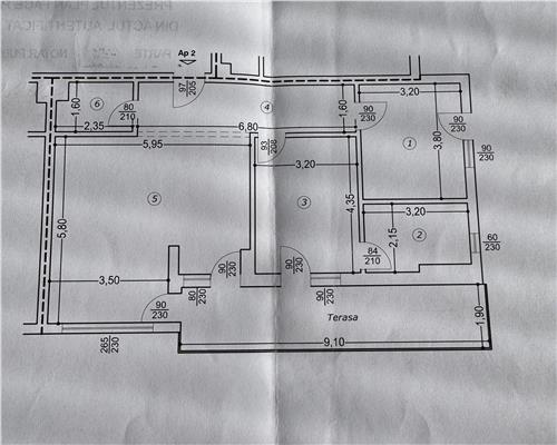 Vanzare apartament 3 camere, curte proprie, Ploiesti, zona Albert