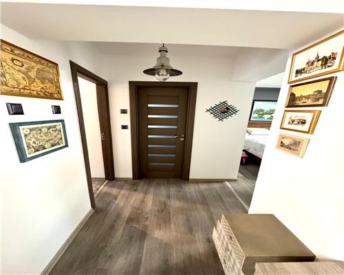 Vanzare apartament 2 camere, in Ploiesti, ultracentral