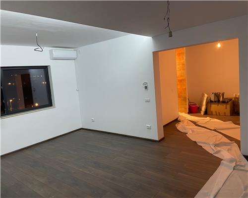 Vanzare apartament 2 cam cf 1A, etajul 4/8, Ploiesti ,Ultracentral