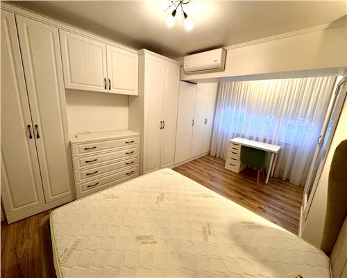 Inchiriere apartament 3 camere, de lux, Ploiesti, zona Parcul Mihai Viteazul.