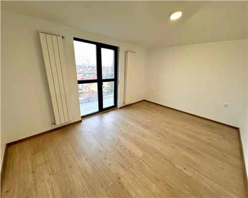 Vanzare apartament 3 camere, bloc 2022, in Ploiesti, zona Gheorghe Doja