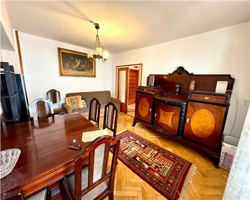 Vanzare apartament 3 camere, cf. 1A deconandat, Ploiesti, ultracentral