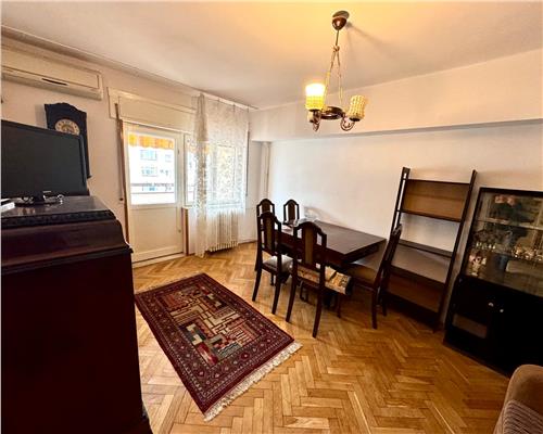 Vanzare apartament 3 camere, cf. 1A deconandat, Ploiesti, ultracentral