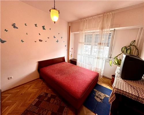 Vanzare apartament 3 camere, cf. 1A deconandat, Ploiesti, ultracentral