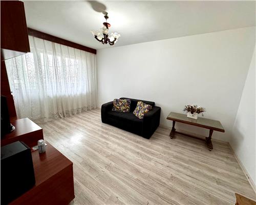 Inchiriere apartament 2 camere, in Ploiesti, zona Sud