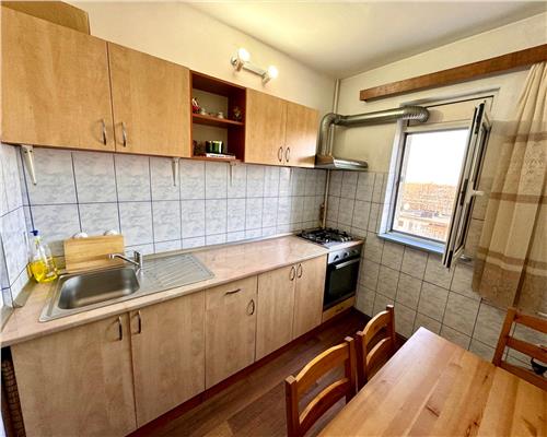 Vanzare apartament 2 camere, in Ploiesti, zona Vest Lamaita.