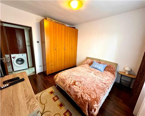 Vanzare apartament 2 camere, in Ploiesti, zona Vest Lamaita.