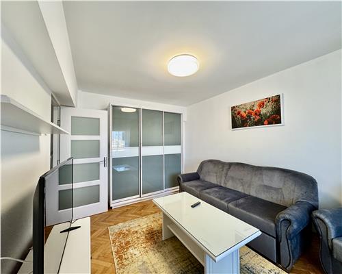 Apartament 2 camere, renovat, ultracentral Omnia, Ploiesti