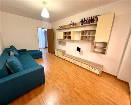 Vanzare apartament 2 camere, in Ploiesti, zona ING Mihai Bravu.