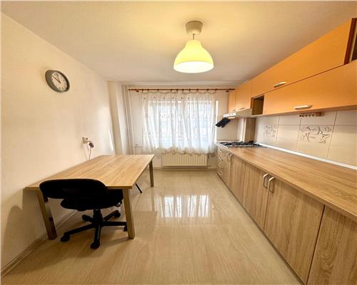 Vanzare apartament 2 camere, in Ploiesti, zona ING Mihai Bravu.