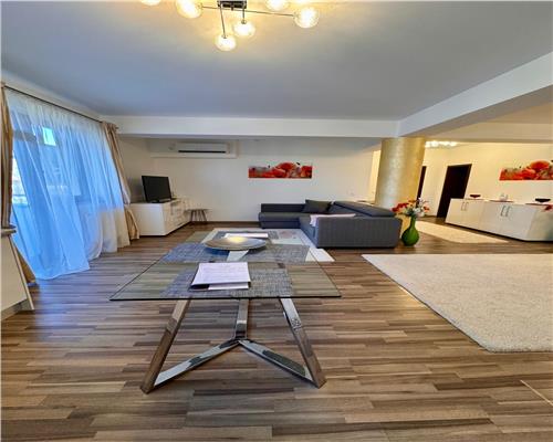 Inchiriere apartament 3 camere, 3 balcoane, in Ploiesti, zona Albert