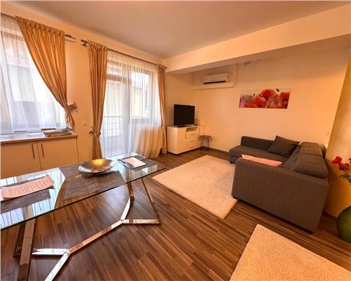 Inchiriere apartament 3 camere, 3 balcoane, in Ploiesti, zona Albert