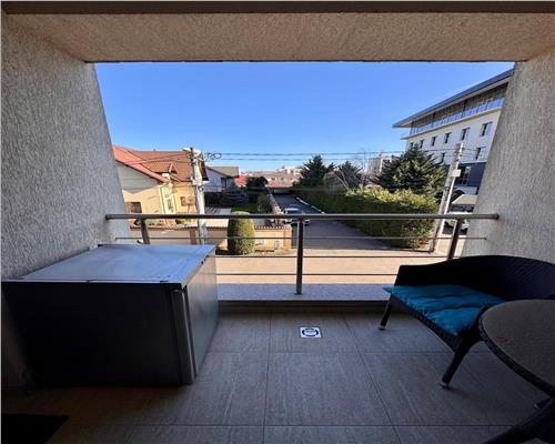 Inchiriere apartament 3 camere, 3 balcoane, in Ploiesti, zona Albert