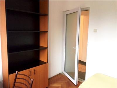 Inchiriere apartament 4 camere, decomandat, zona Nord, Ploiesti