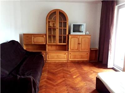 Inchiriere apartament 4 camere, decomandat, zona Nord, Ploiesti