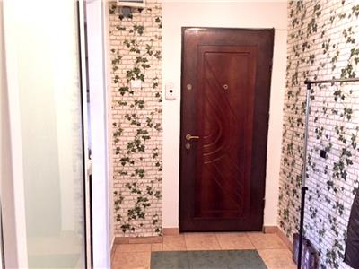 Inchiriere apartament 4 camere, decomandat, zona Nord, Ploiesti