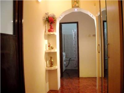 Inchiriere apartament 2 camere, Ploiesti, zona Cantacuzino