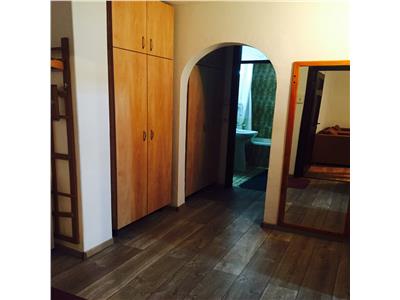 Inchiriere apartament 2 camere, decomandat, zona Republicii, Ploiesti