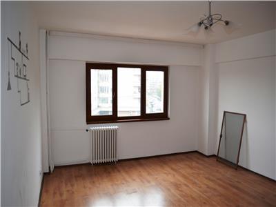 Inchiriere apartament 2 camere, decomandat, zona Gh. Doja, Ploiesti