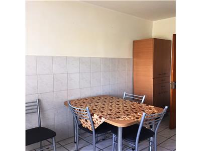 Inchiriere apartament 2 camere, decomandat, ultracentral, Ploiesti