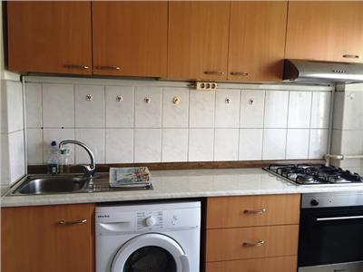 Inchiriere apartament 2 camere, decomandat, ultracentral, Ploiesti