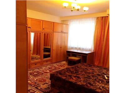 Apartament 2 camere, centrala termica, curte, ultracentral, Ploiesti