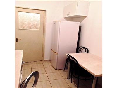 Inchiriere apartament 2 camere, Ploiesti, zona Bobalna