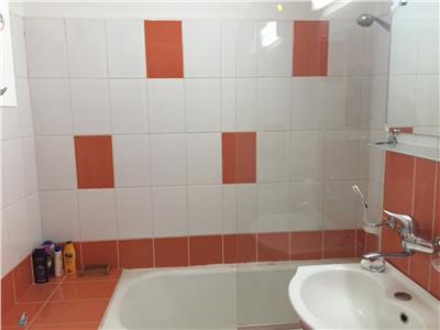 Inchiriere apartament 2 camere, Ploiesti, zona Cantacuzino