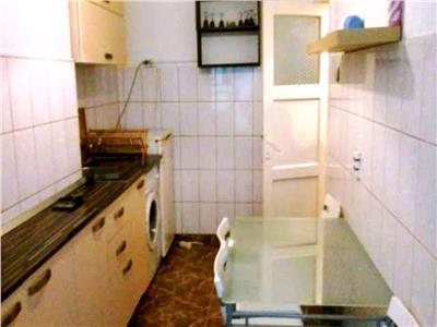 Inchiriere apartament 2 camere, Ploiesti, zona Centrala