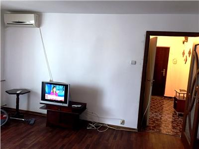 Inchiriere apartament 2 camere, zona 9 Mai, Ploiesti