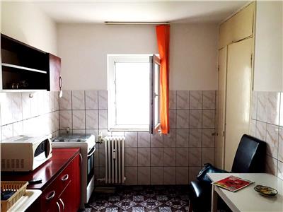 Inchiriere apartament 2 camere, zona 9 Mai, Ploiesti