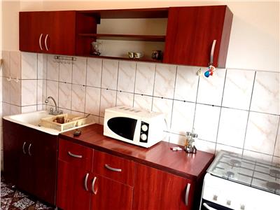 Inchiriere apartament 2 camere, zona 9 Mai, Ploiesti