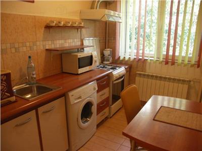 Inchiriere apartament 2 camere, zona Cantacuzino, in Ploiesti