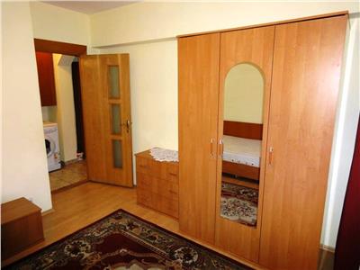 Inchiriere apartament 2 camere, decomandat, zona Republicii, Ploiesti