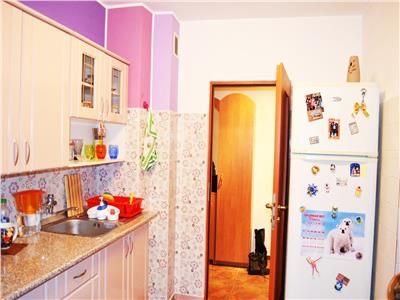 Apartament 2 camere, parcare privata, zona ultracentrala, Ploiesti