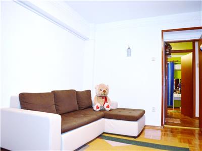 Apartament 2 camere, parcare privata, zona ultracentrala, Ploiesti