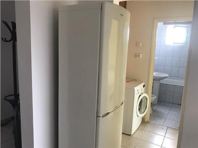 Inchiriere apartament 2 camere, zona Vest, in Ploiesti