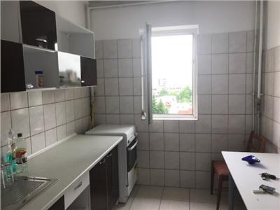 Inchiriere apartament 2 camere, zona Vest, in Ploiesti