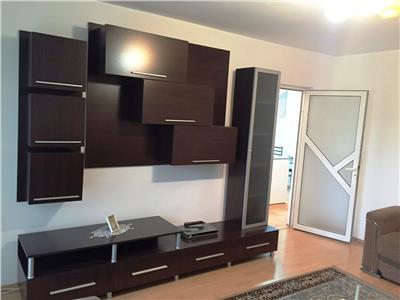 Inchiriere apartament 2 camere, decomandat, zona Vest, Ploiesti