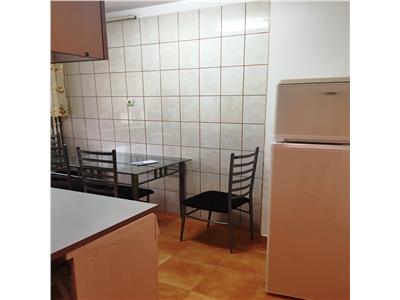 Inchiriere apartament 2 camere, decomandat, zona Vest, Ploiesti