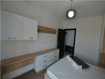 Inchiriere apartament 3 camere, bloc nou, in Ploiesti, zona Albert