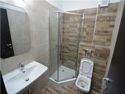 Inchiriere apartament 3 camere, bloc nou, in Ploiesti, zona Albert