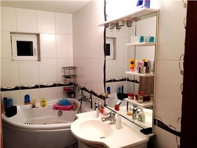 Inchiriere apartament 3 camere, de lux, zona Cantacuzino, Ploiesti