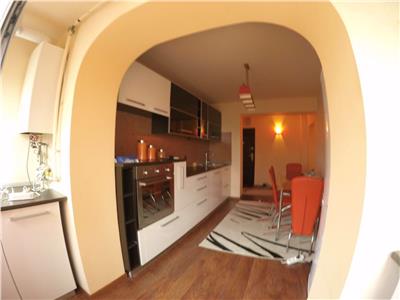 Inchiriere apartament 3 camere, de lux, zona Republicii, Ploiesti