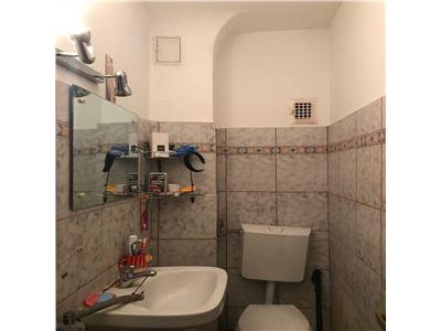 Vanzare apartament 3 camere, decomandat, Enachita Vacarescu, Ploiesti