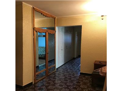 Inchiriere apartament 3 camere, decomandat, Republicii, Ploiesti